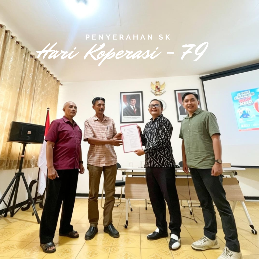 Penyerahan SK Panitia Hari Koperasi ke-79 Tingkat Kabupaten Lumajang